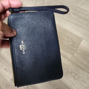 Coach wristlet navy